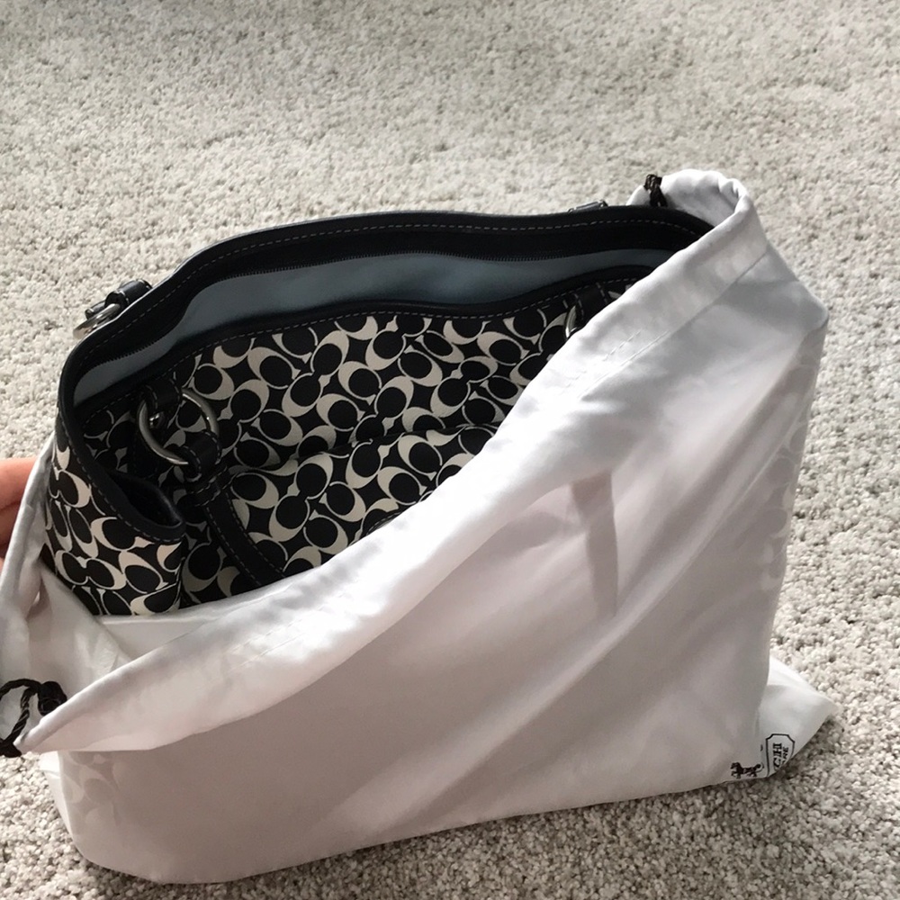 Coach handbag - Picture 4 of 4
